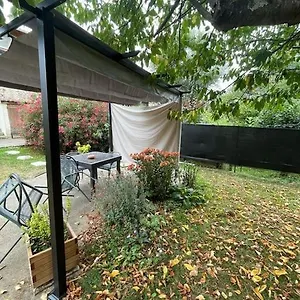 appart-t2-au-vernet-dariege-avec-jardin-privatif.midi-pyreneeshotels.com/